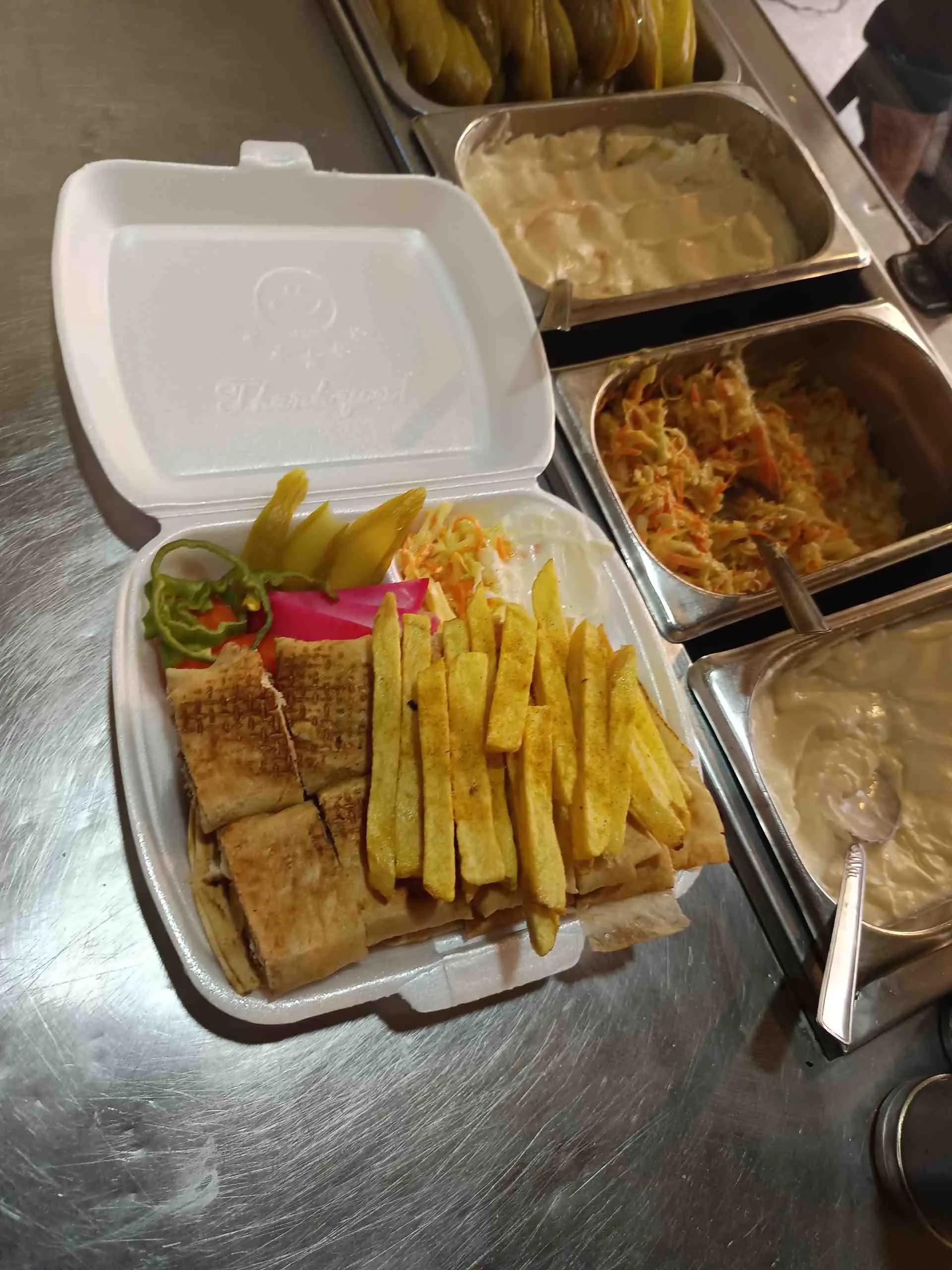 وجبة شاورما عربي - صورة 1