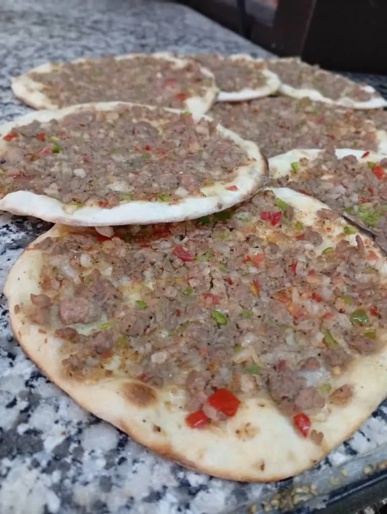 صفيحة لحم مجرمشة - صورة 1
