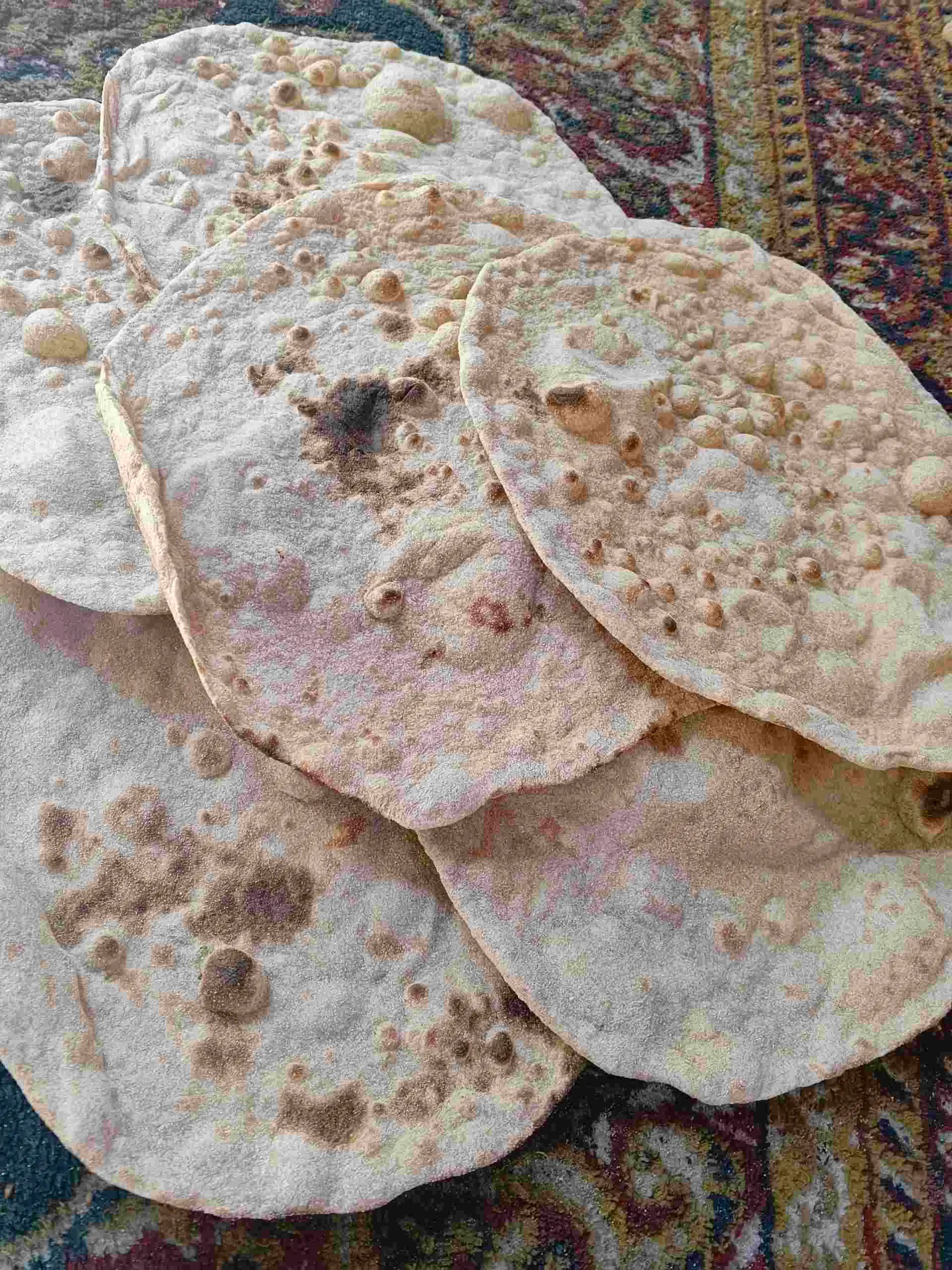 خبز نخالة حبة كاملة على التنور - صورة 4
